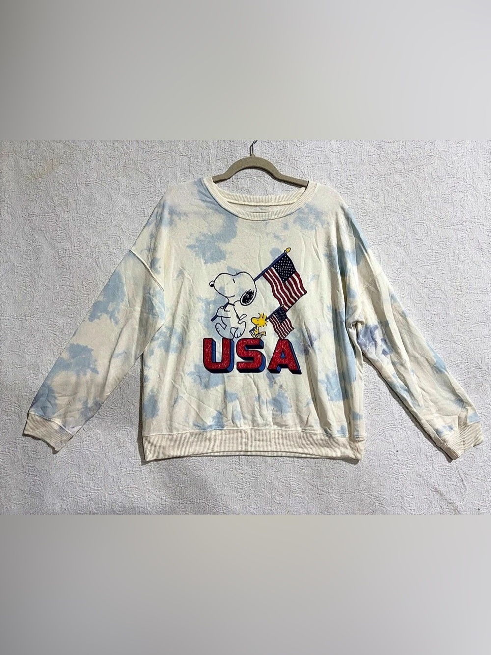 Peanuts Snoopy USA Flag Tie Dye Sweatshirt Size Large